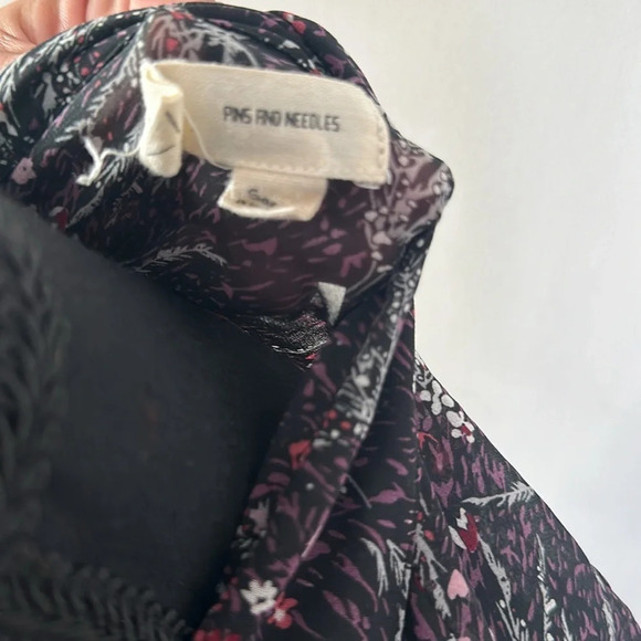 Anthropologie Boho Floral Top Size Small - Picture 8 of 8